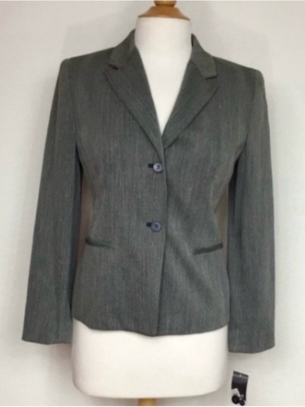 NWT New INC Women's Black Gray Herringbone Madison Blazer Size 4P Classic Preppy